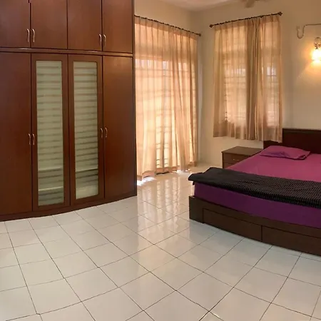 Awani Homestay Seberang Jaya Permatang Janggus Exterior photo