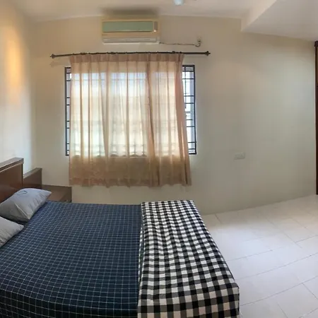 Awani Homestay Seberang Jaya Permatang Janggus Exterior photo